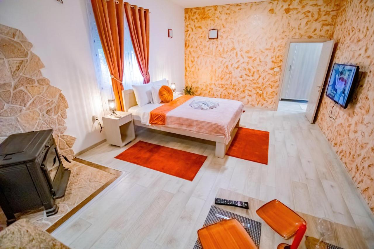 Simo Apartments Airport 波德戈里察 外观 照片